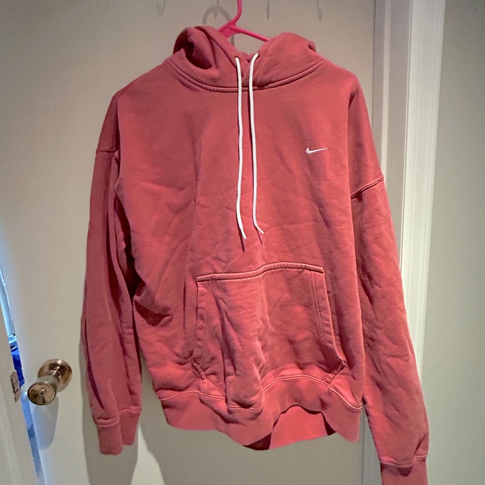 Men’s Nike sweatshirt